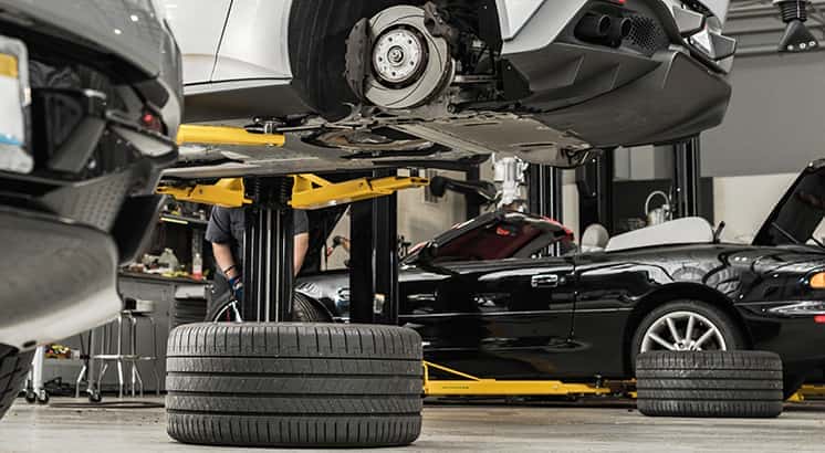 Tire & Wheel Services in Lancaster Ave, Dallas, TX | Professional Alignment & Repairs